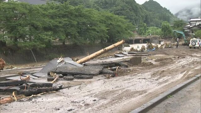 福岡県と大分県で強い雨がたくさん降って危険になる
