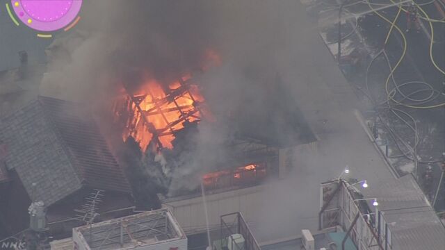 東京の築地場外市場で火事 けがをした人はいなかった