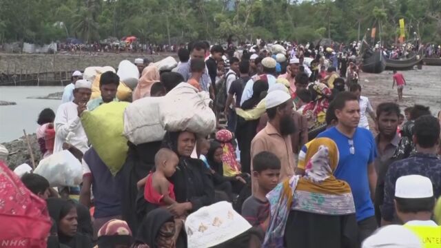 ロヒンギャのキャンプで日本の赤十字の医者などが活動