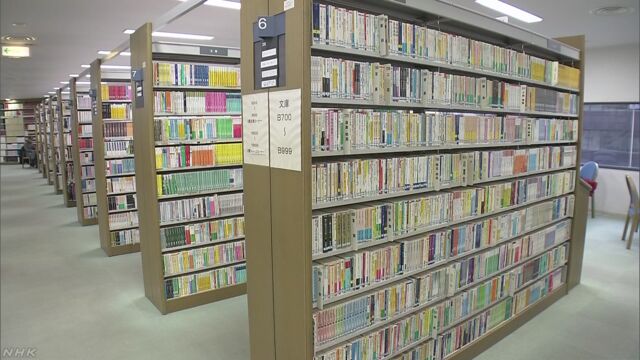 出版社の社長が「文庫本は図書館で貸さないで」と話す