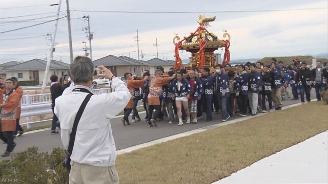 宮城県名取市の閖上地区でお祭り 町が元気になるように祈る