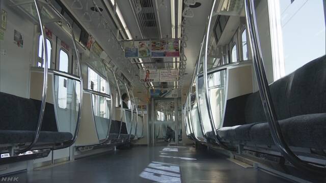 地下鉄の中で音楽をかける実験を始める