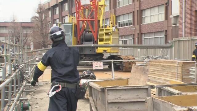 日本で働く外国人を増やすために新しいビザを作る計画