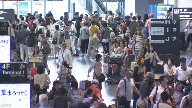 夏に外国へ旅行に行く人が今まででいちばん多くなりそう