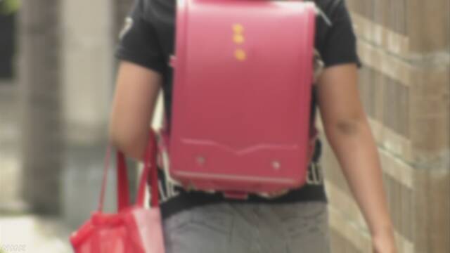 文部科学省「教科書を学校に置いて帰ってもいい」