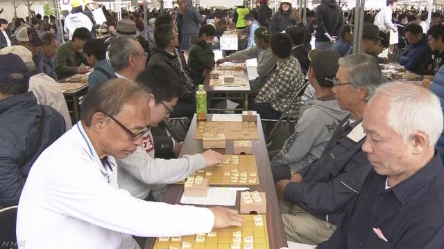 1つの会場で2362の将棋の試合をして世界記録になる