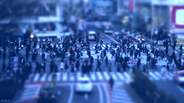 日本で働く外国人 「5年で34万人増やす」