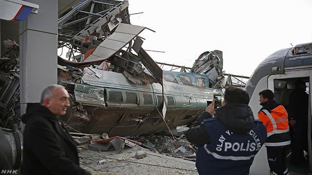 トルコ 高速鉄道の事故で9人が亡くなる