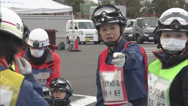 女性の消防隊員の訓練「災害があった場所で役に立ちたい」