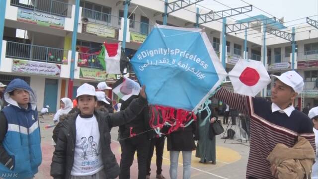 ガザ地区 たこをあげて東日本大震災の町に「元気になって」